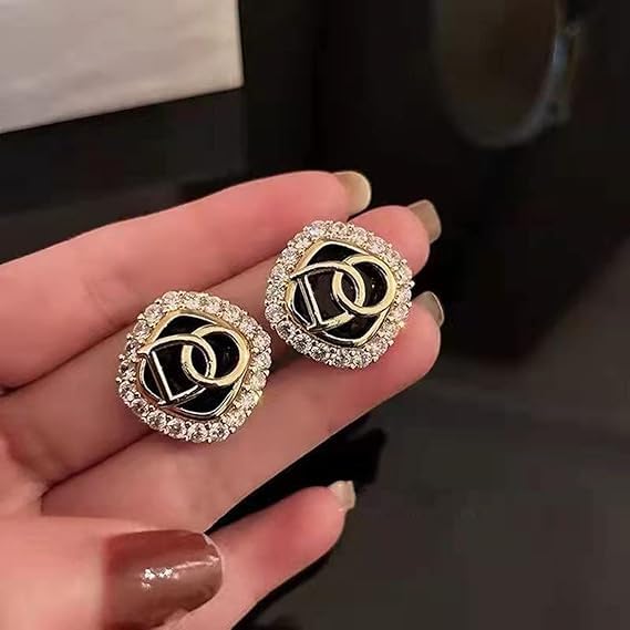 Hot selling Anti tarnish earrings studs for women