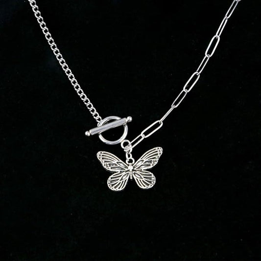 Butterfly  link chain Random Color