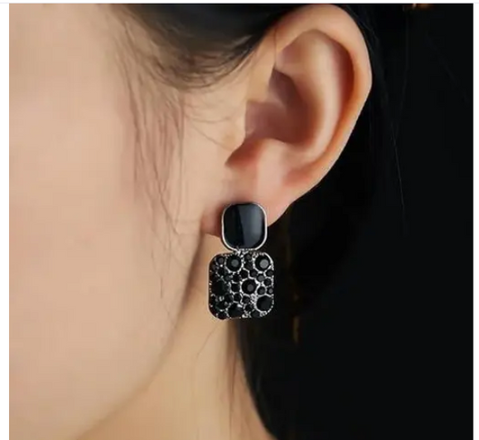 Luxury Black Square Shape Earrings For Women Crystal Drop Earrings